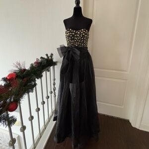 Maggie Sottero Flirt Sz 2 Elegant Black Strapless Gown with Gold Embellishments